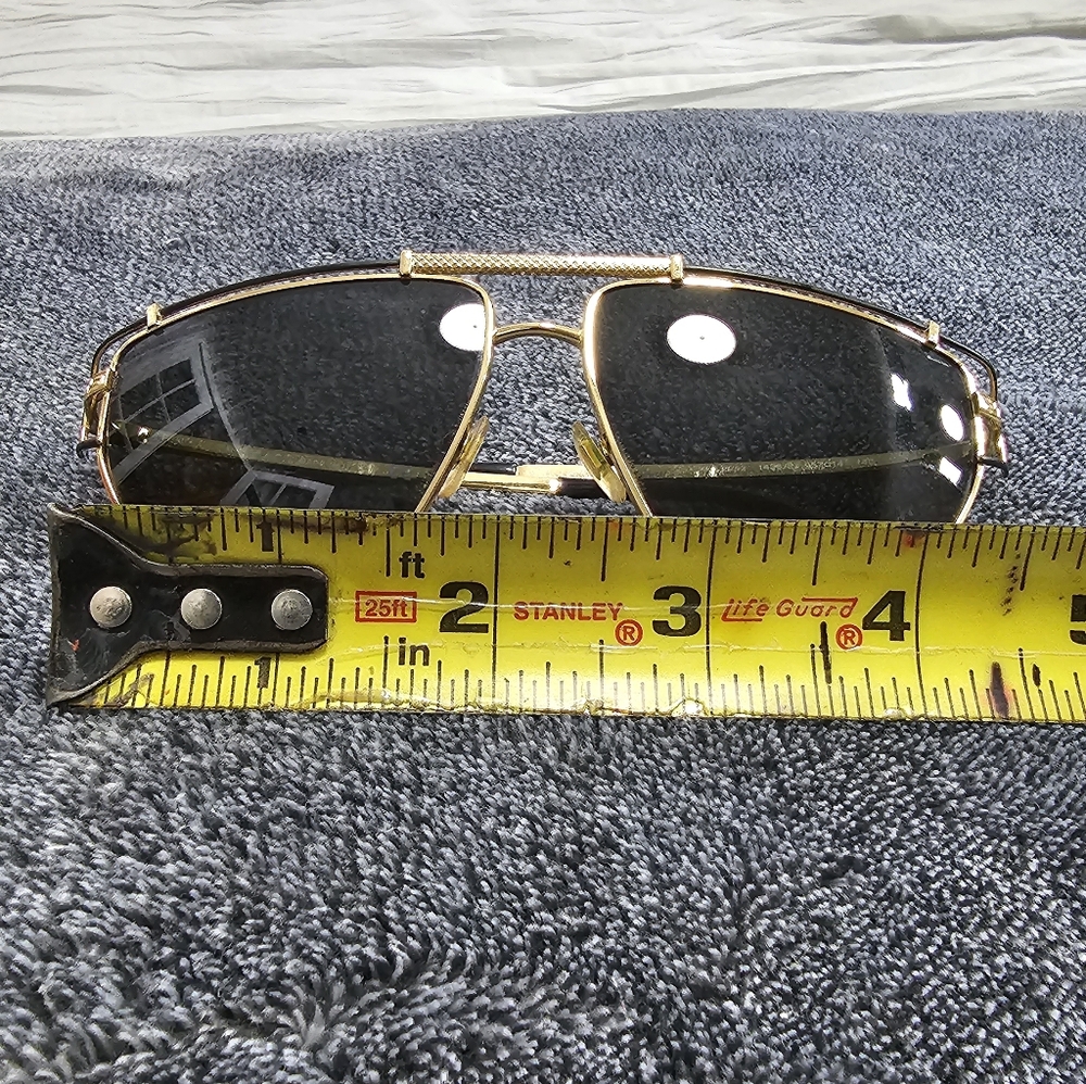 Versace sunglasses - Picture 7 of 9